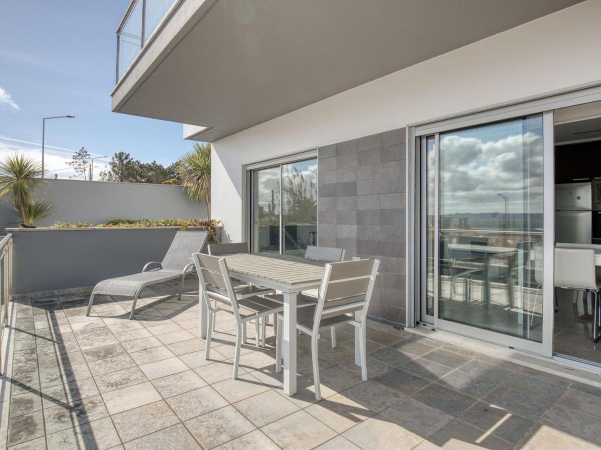 Modern Holiday Home In Salir Do Porto With Swimming Pool Salir de Porto ภายนอก รูปภาพ